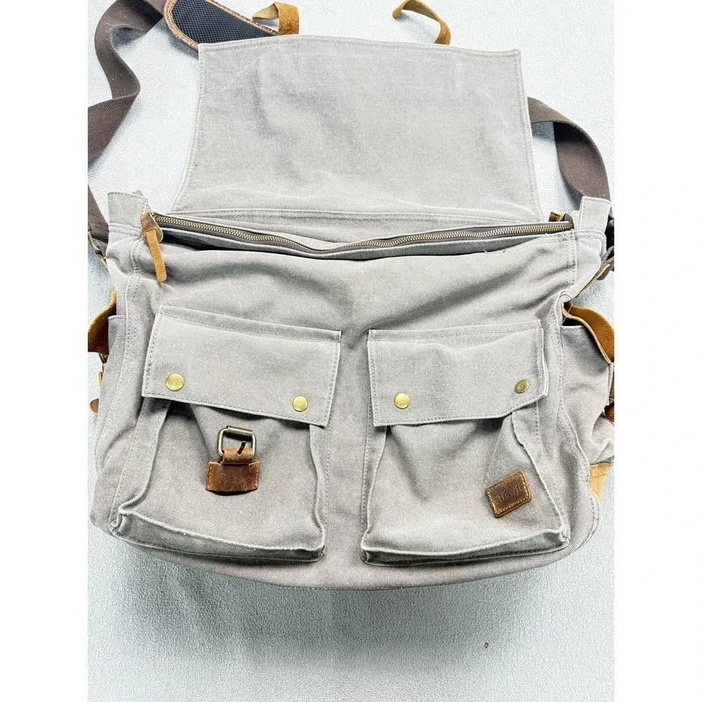 Lifewit rugged messenger